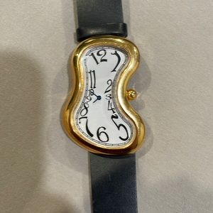 Dali melting clock watch